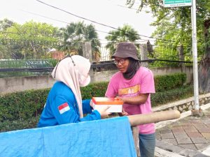 PK PMII STISNU NUSANTARA TANGERANG Berbagi Takjil di Bulan Suci Ramadhan